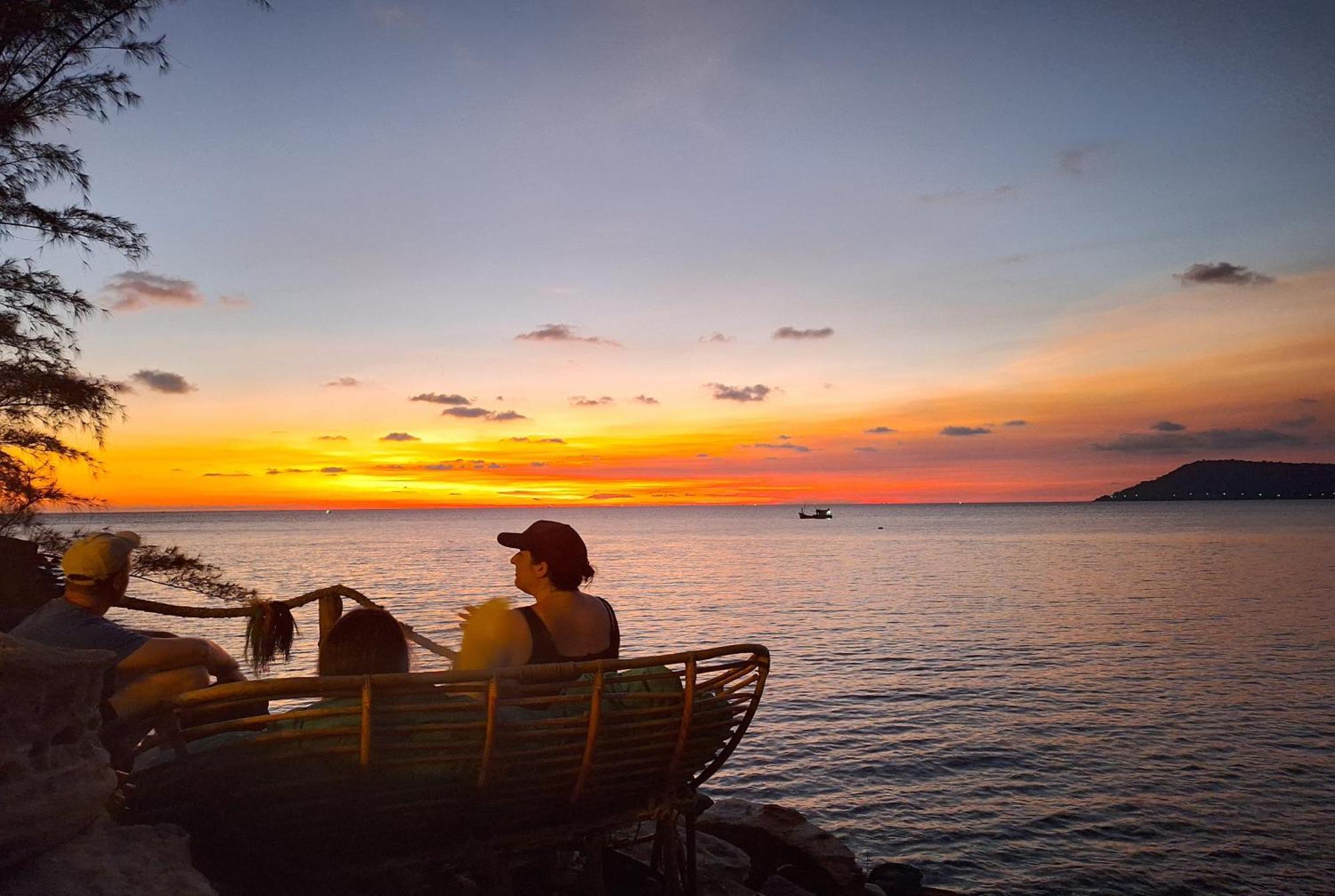 Dragonfly Guesthouse Koh Rong Sanloem Exterior foto
