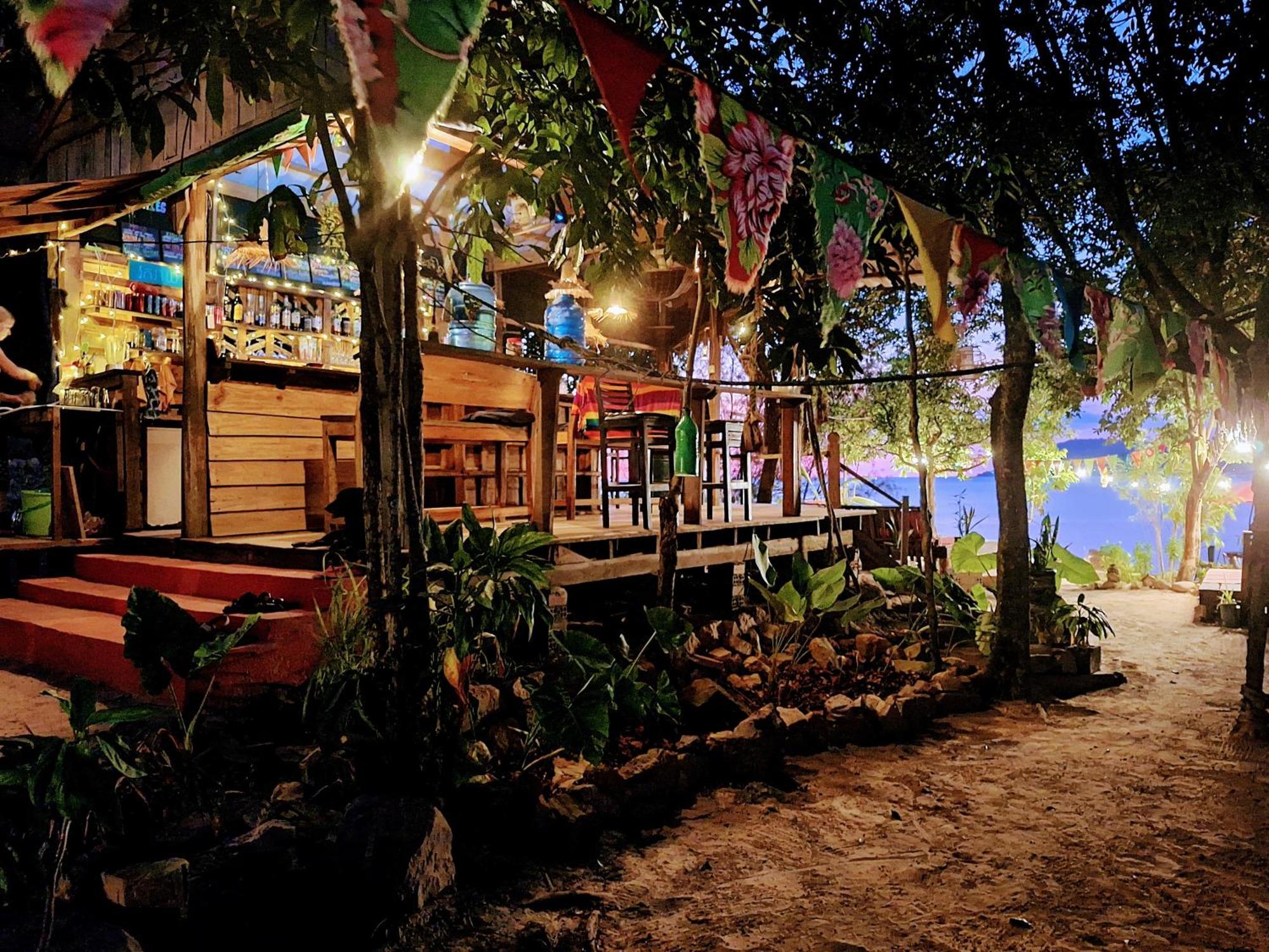 Dragonfly Guesthouse Koh Rong Sanloem Exterior foto