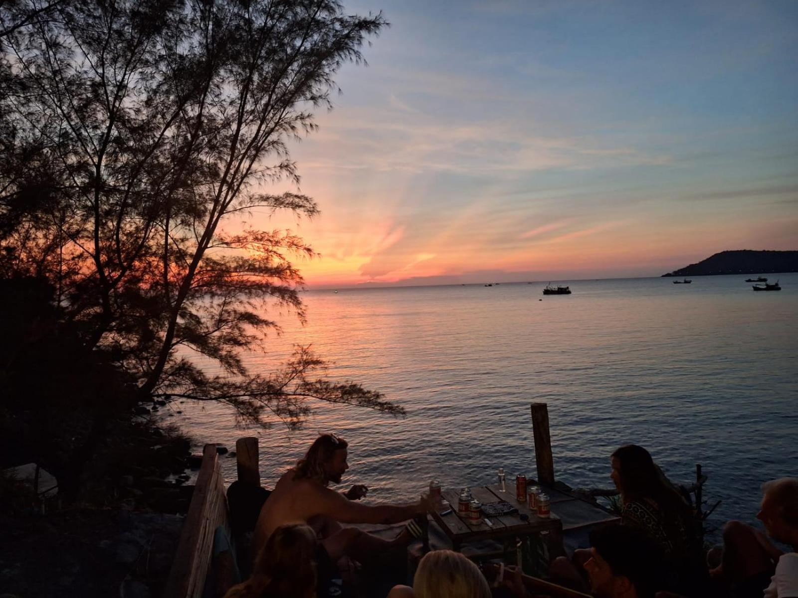 Dragonfly Guesthouse Koh Rong Sanloem Exterior foto